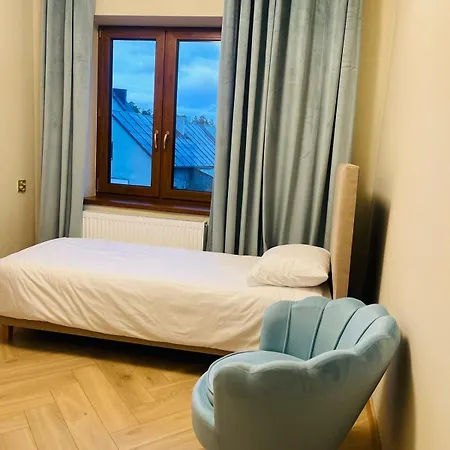 & Restauracja Kormoran 民宿 奥日什